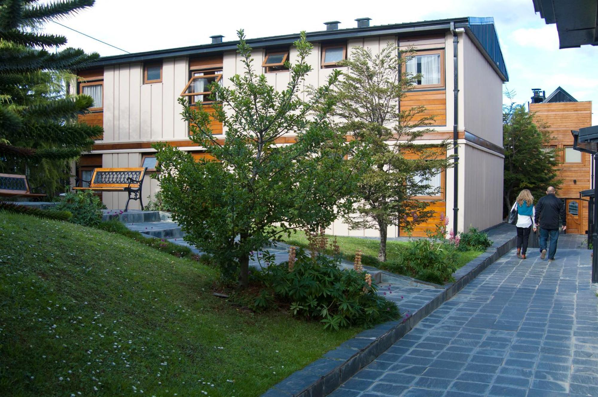 Del Bosque Apart Hotel Ushuaia Exterior photo